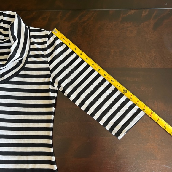 Poet EUC Striped Black and White Cowl Neck 3/4 Sleeve Jersey Tunic Blouse Size M - Picture 9 of 13